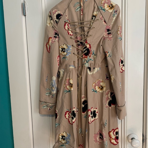 Elevenses statement trench coat with corset back size 12 - Picture 3 of 8